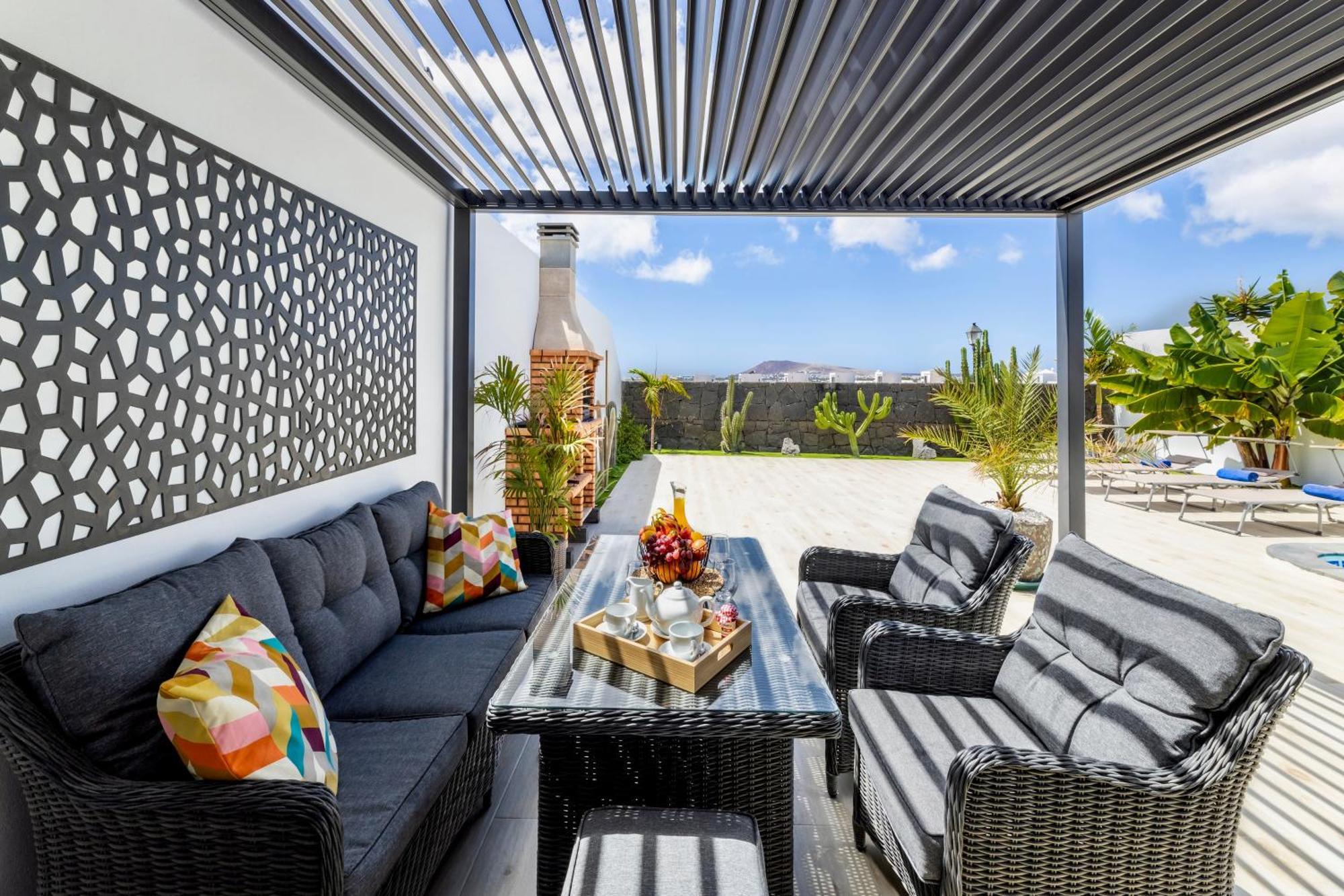 Villa Playa Blanca - Heated Pool, Aircon Exterior foto